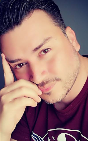 Andrés<em> R.</em>